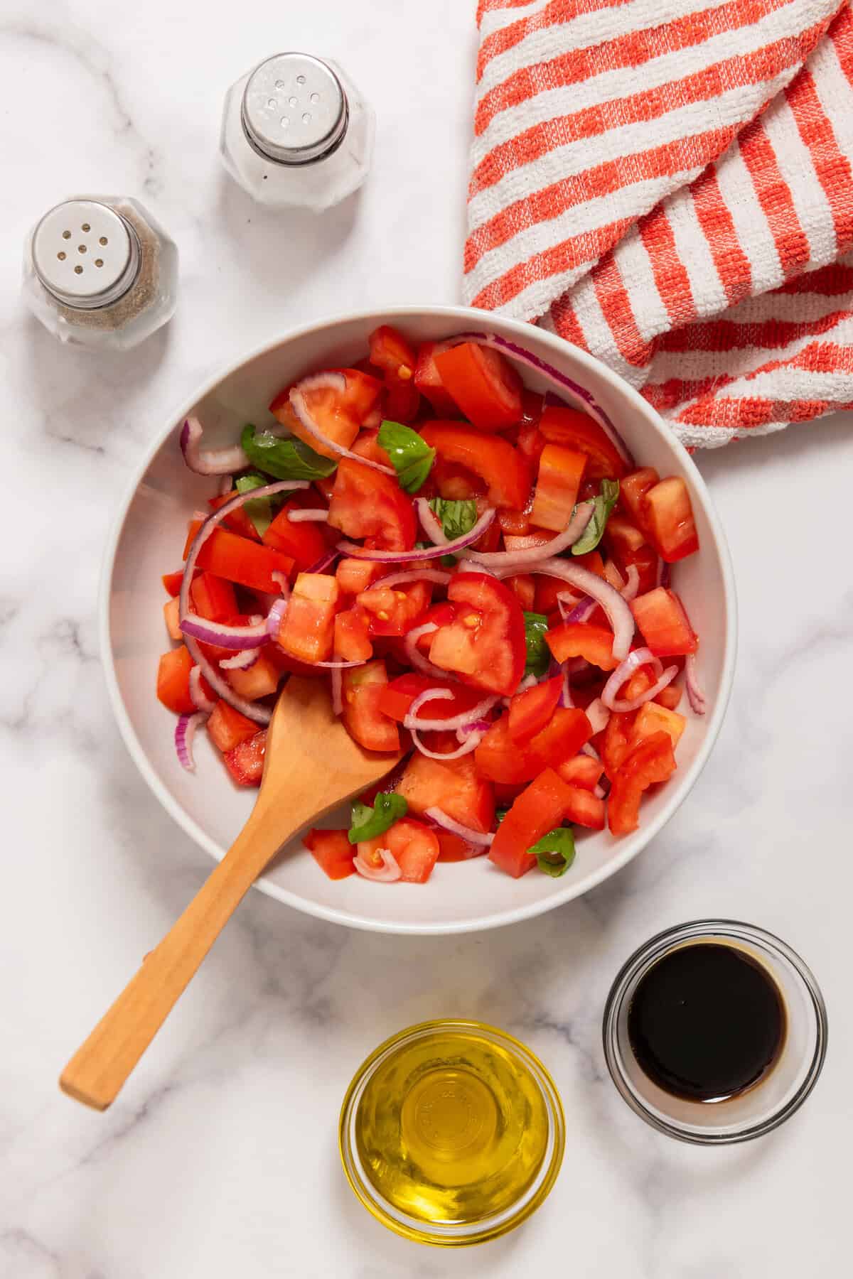 Tomato Basil Salad