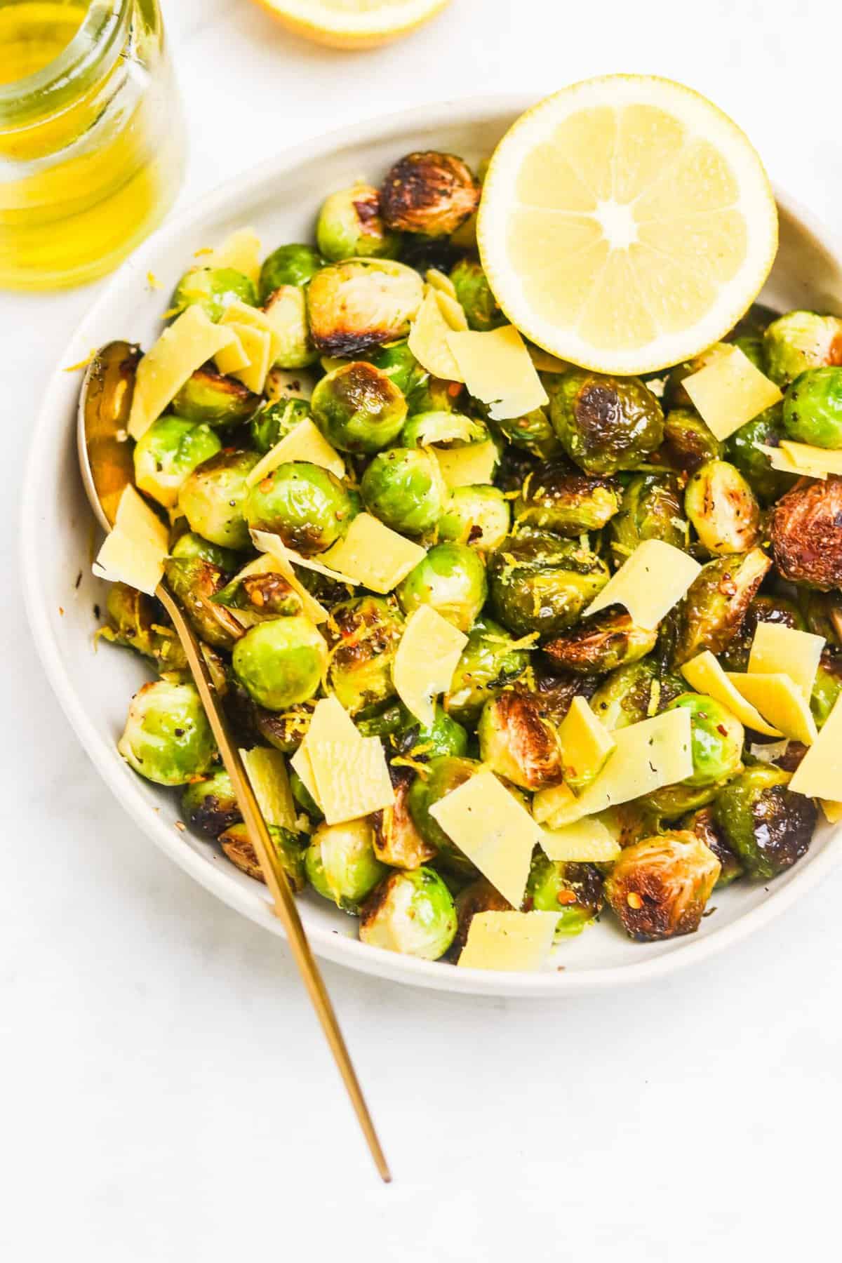 Lemon-Parmesan Roasted Brussels Sprouts