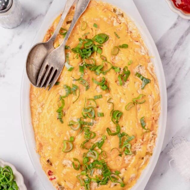 Light and Healthy Buffalo Chicken Dip