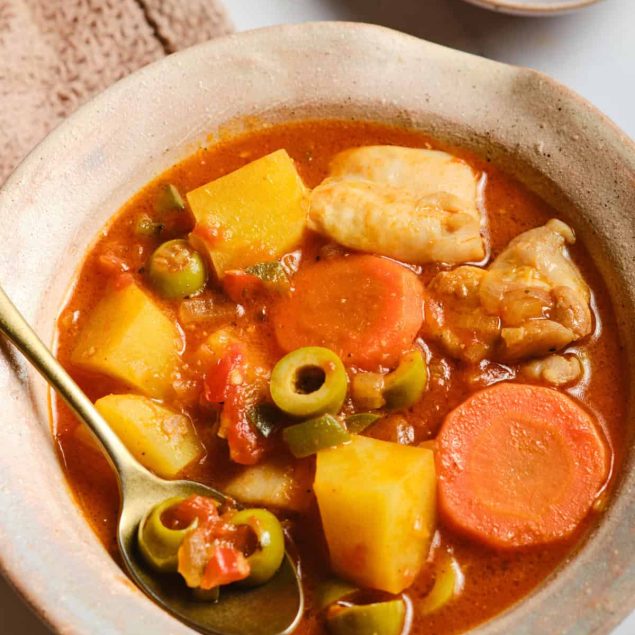 Pollo Guisado Recipe