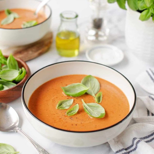 Tomato basil soup