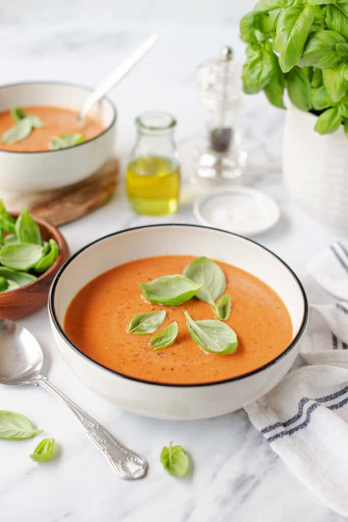 Tomato basil soup