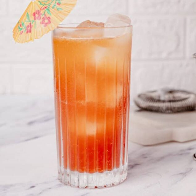 Sex on the beach cocktail