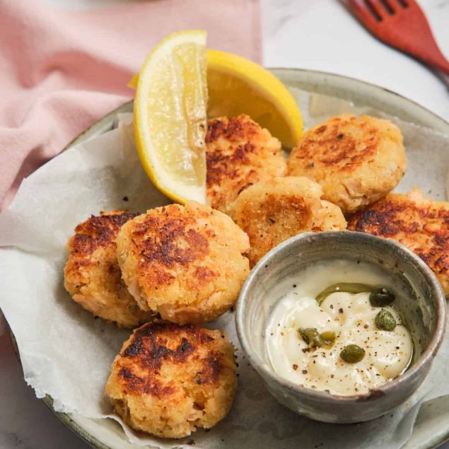 Salmon Cakes Recipe