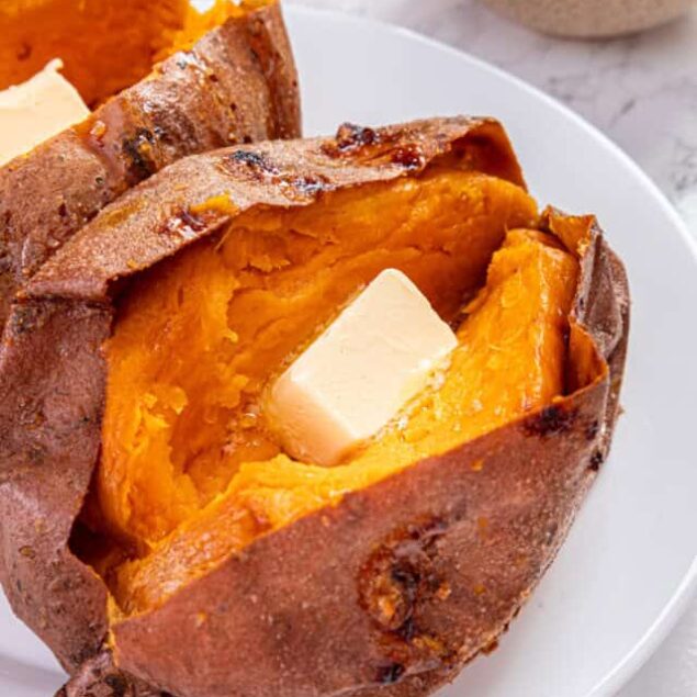 Baked Sweet Potato in Air Fryer