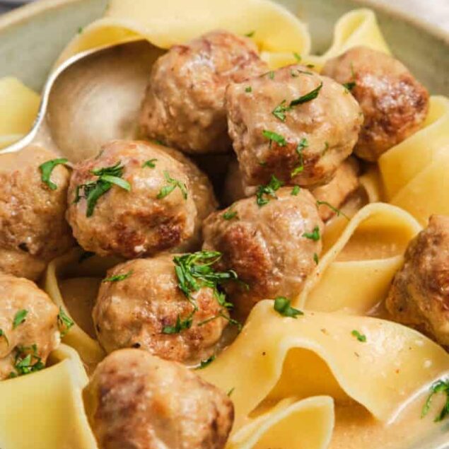 Crockpot Swedish Meatballs