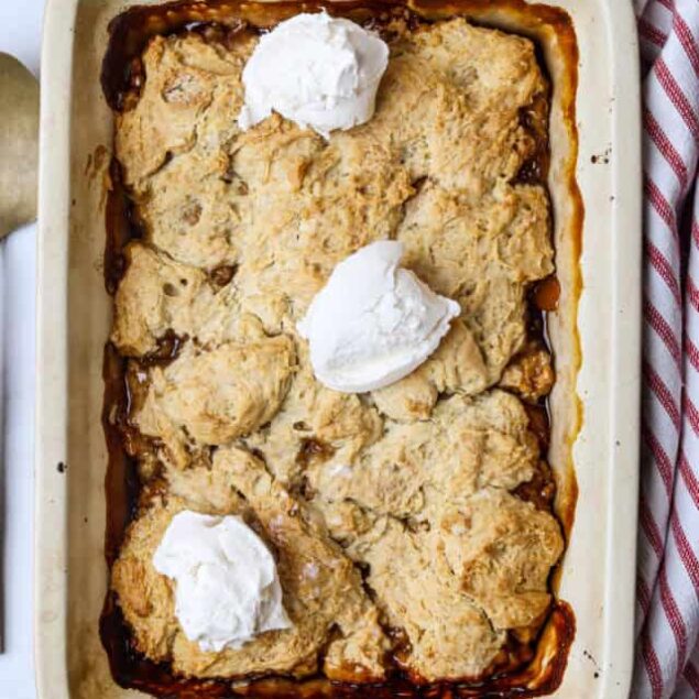 Vegan Peach Cobbler