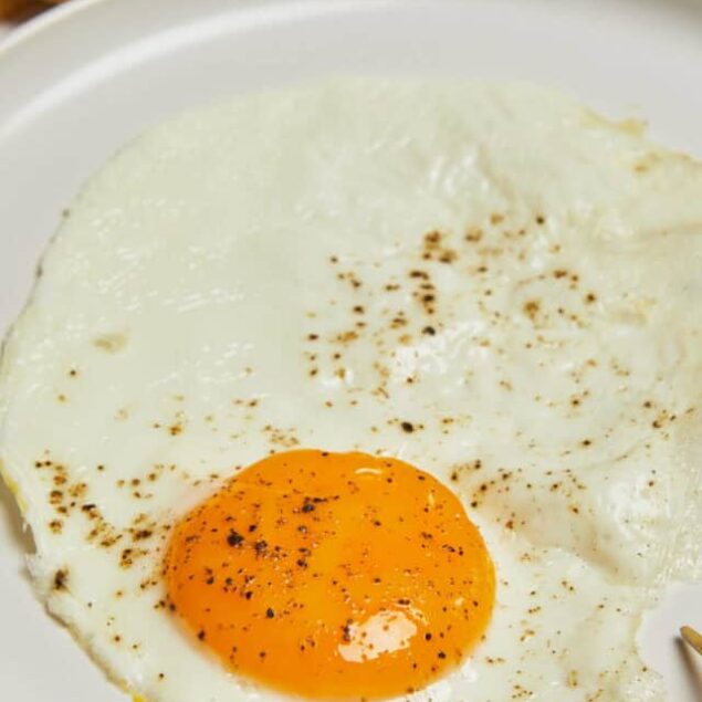 Air Fryer Fried Eggs