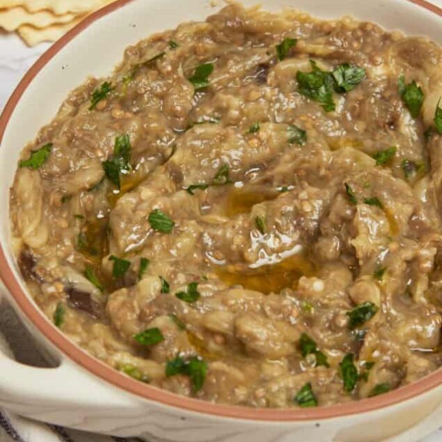Melitzanosalata (Greek Eggplant Dip)