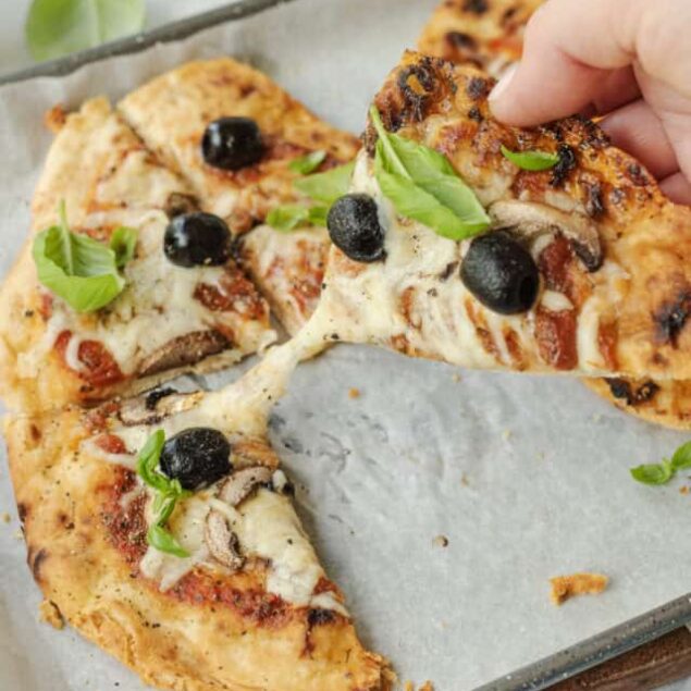Naan Pizza