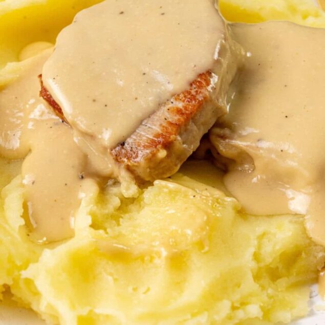 Pork Chops and Gravy