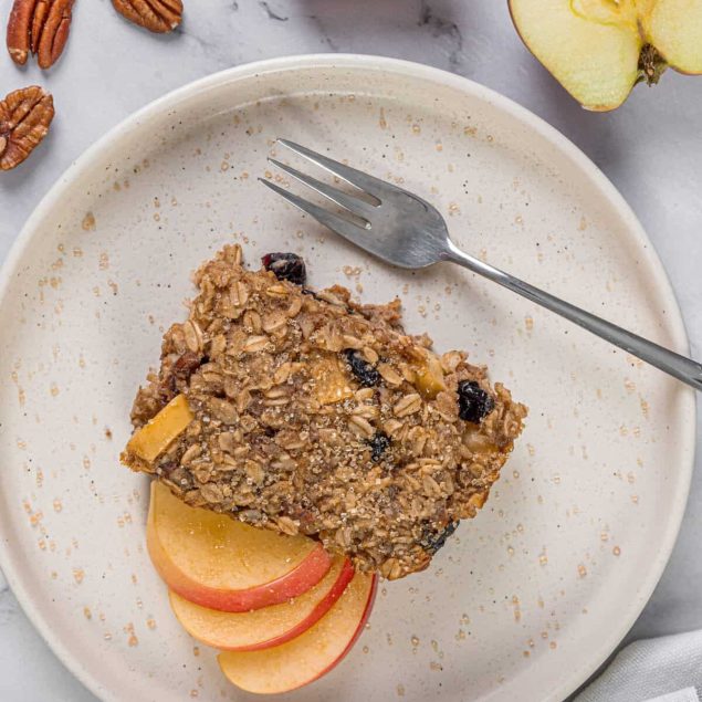 Baked Apple Oatmeal