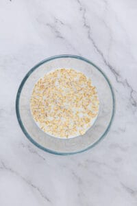 How to Make Oatmeal in the Microwave