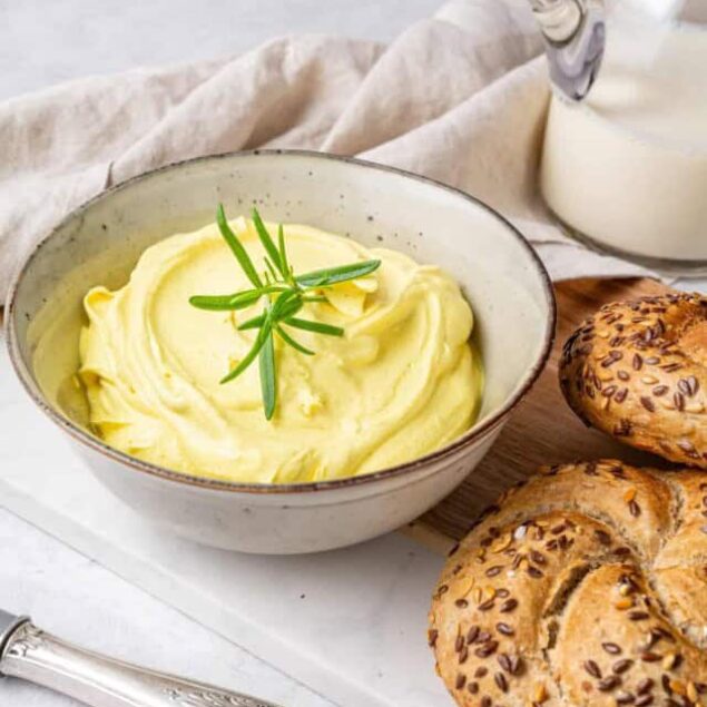 cropped-vegan-butter-recipe-a_fff_vegan_butter_recipe_feature_3.jpeg