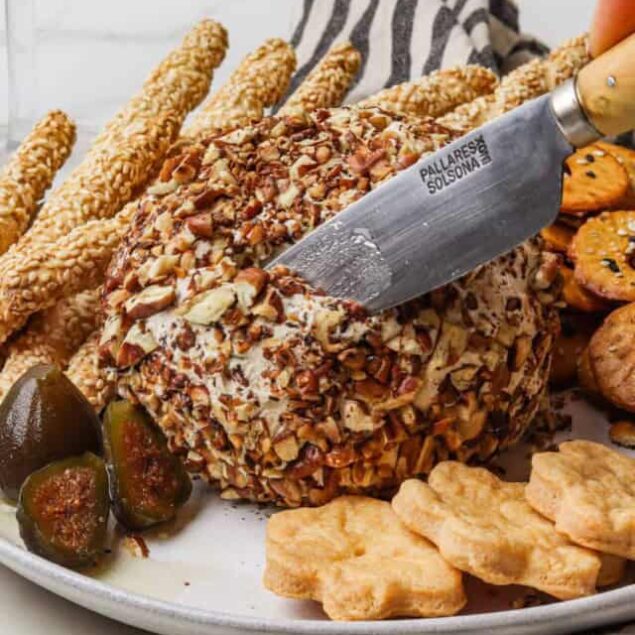 Cream Cheese Ball - foodfaithfitness