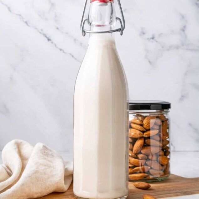 cropped-how-to-make-almond-milk-a-how_to_make_almond_milk-feature-1.jpeg