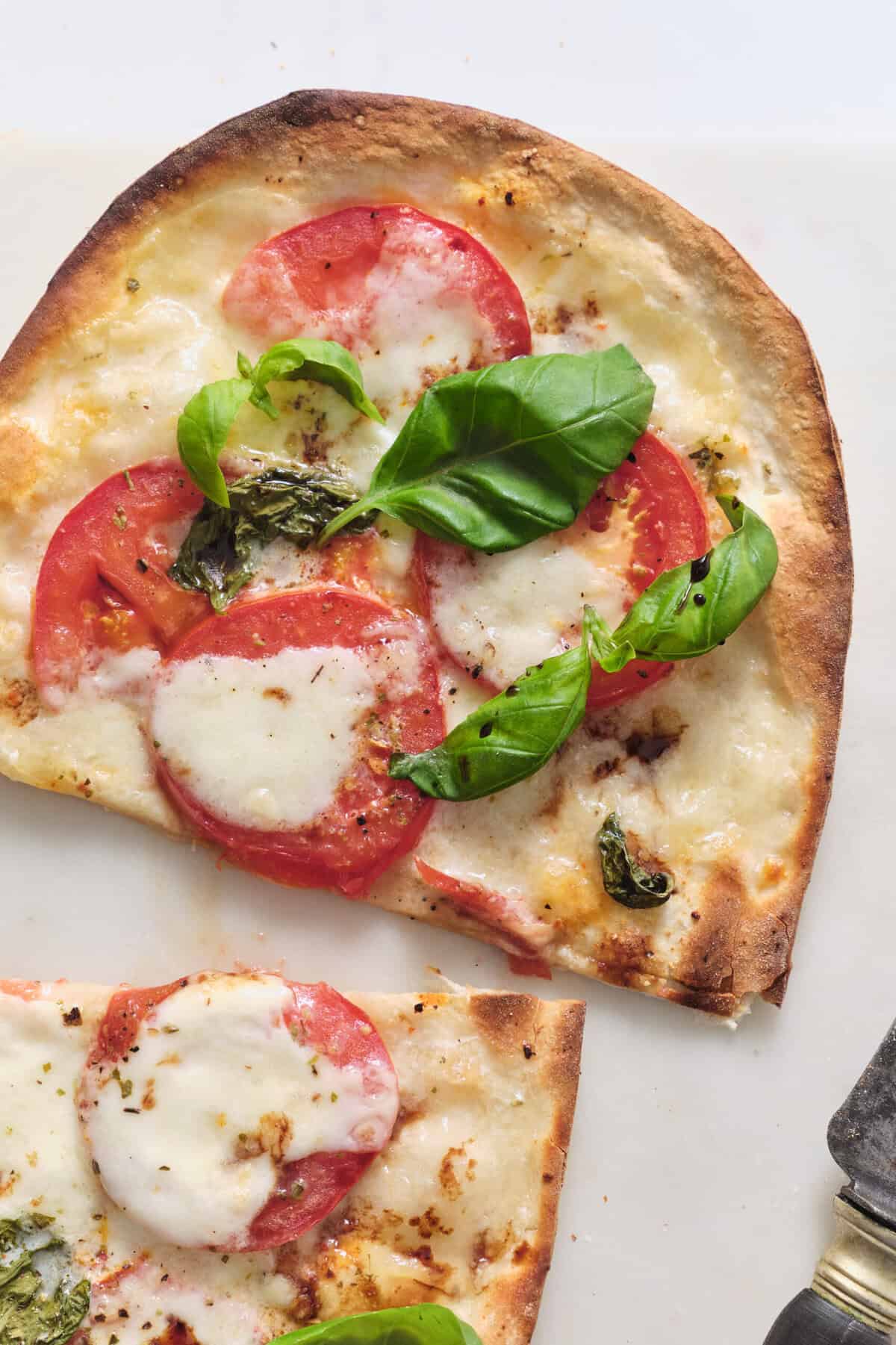 Flatbread Pizza - foodfaithfitness