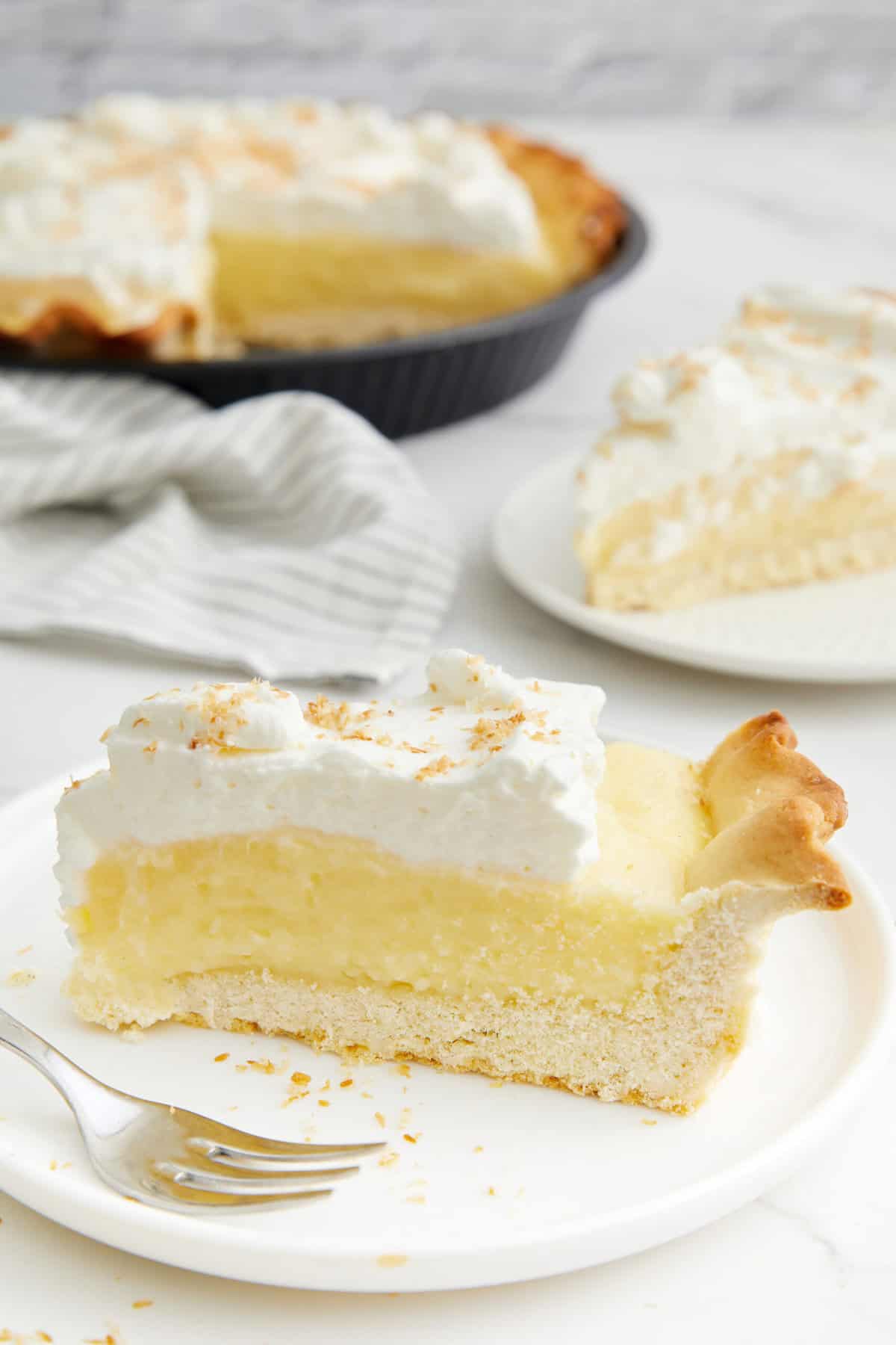 Coconut Cream Pie - foodfaithfitness