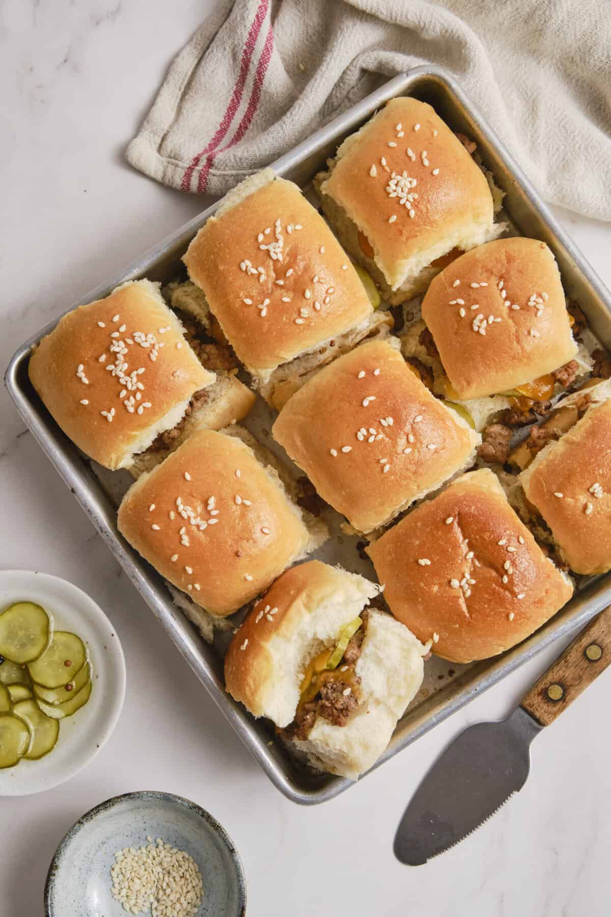 Cheeseburger Sliders - foodfaithfitness