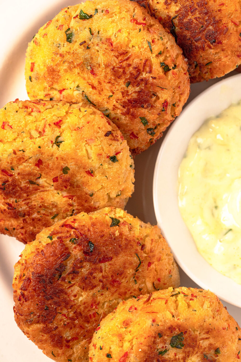 Keto Crab Cakes - Food Faith Fitness