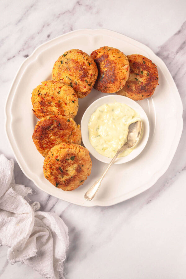 Keto Crab Cakes - Food Faith Fitness