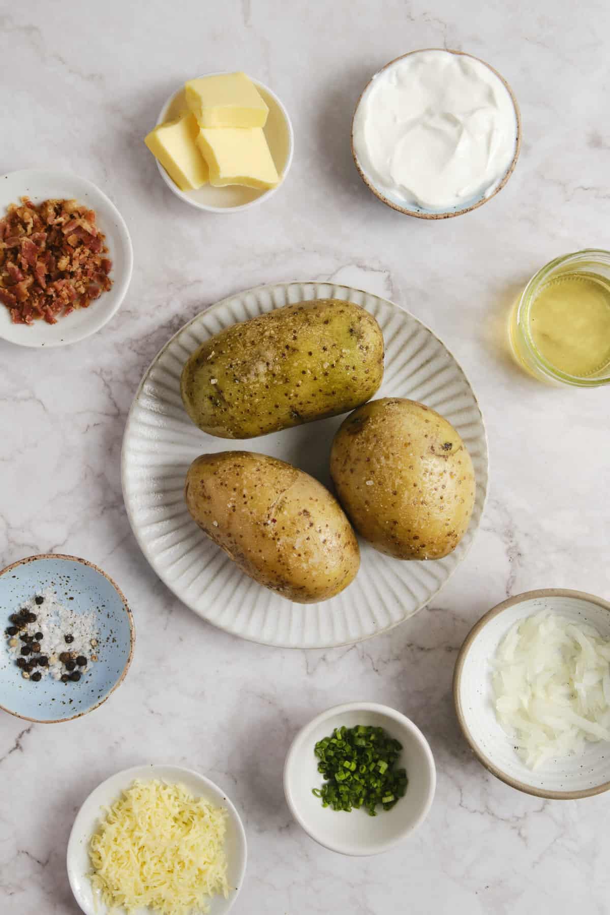 Stuffed Baked Potatoes - foodfaithfitness