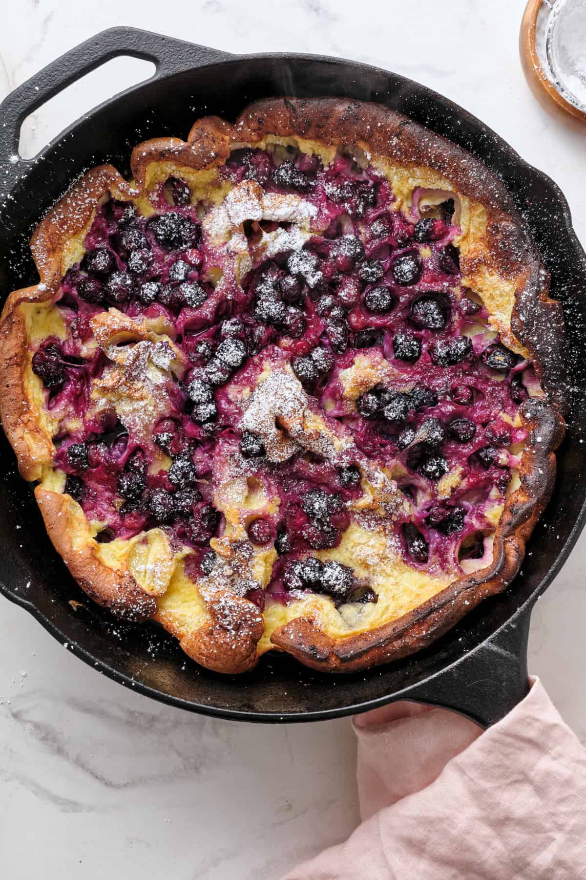 Blueberry Dutch Baby - foodfaithfitness