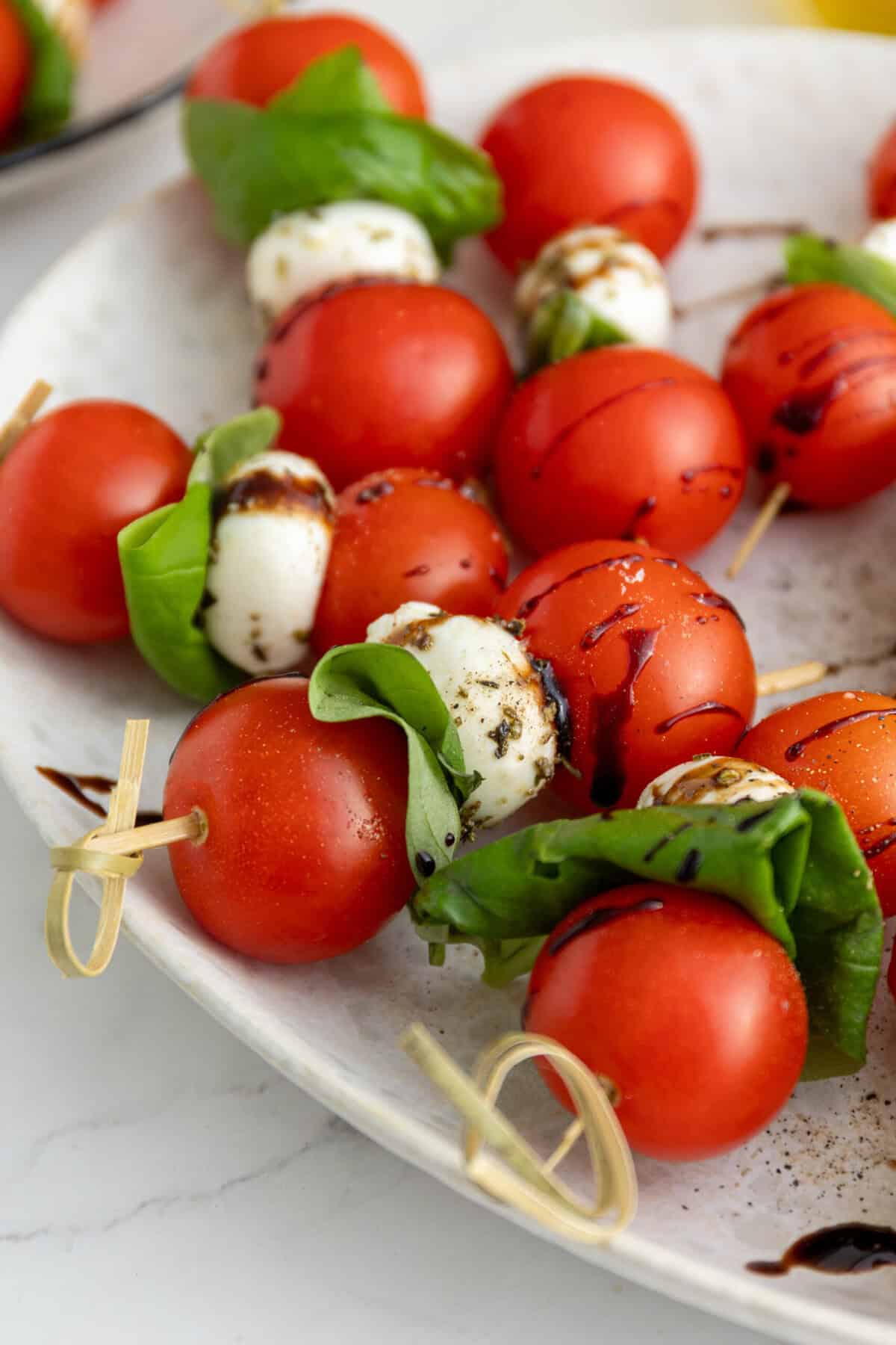 Caprese Skewers - foodfaithfitness