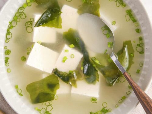 https://cdn.foodfaithfitness.com/uploads/2025/03/a-miso_soup_recipe-feature-1-500x375.jpeg