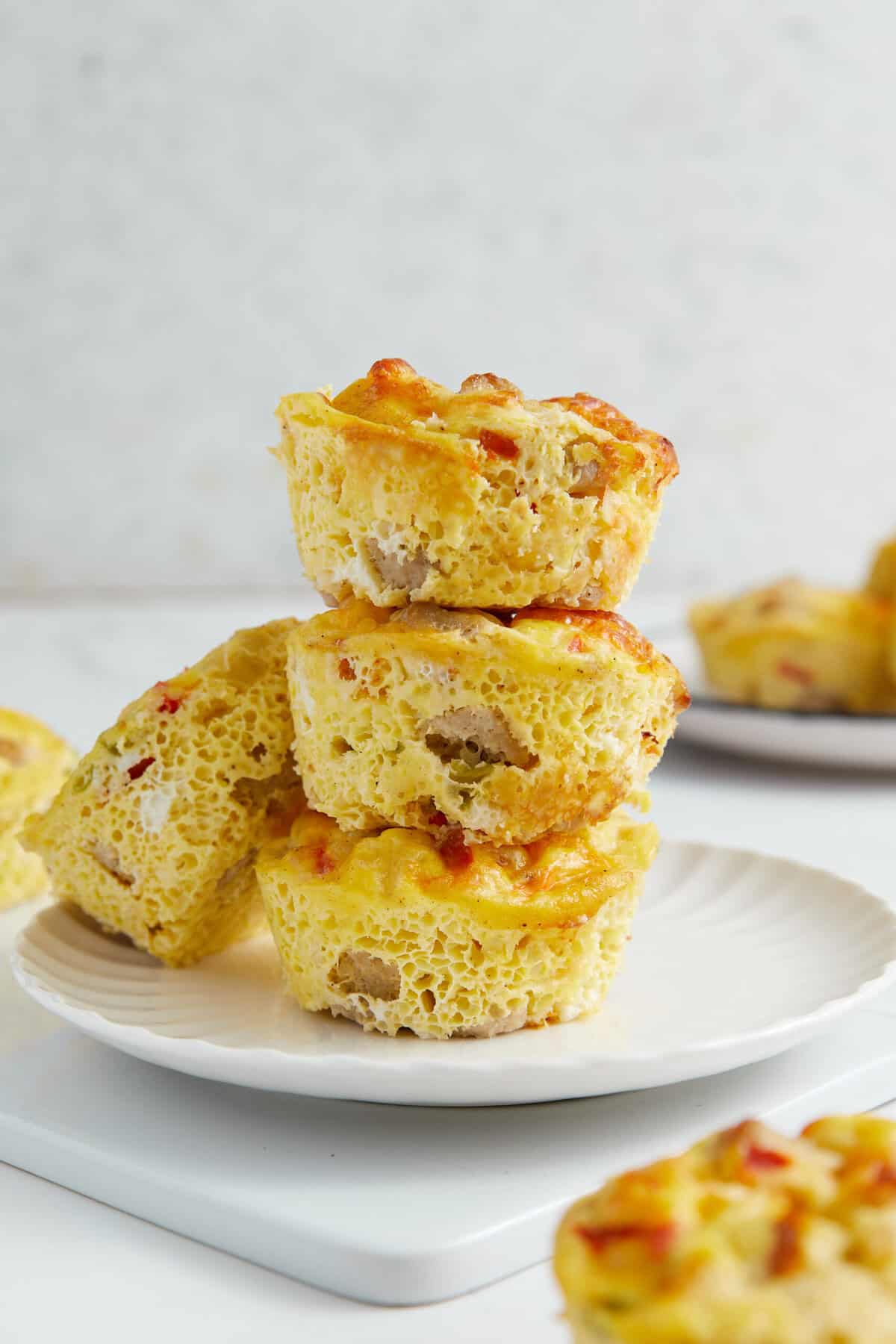 Muffin Tin Omelets - foodfaithfitness