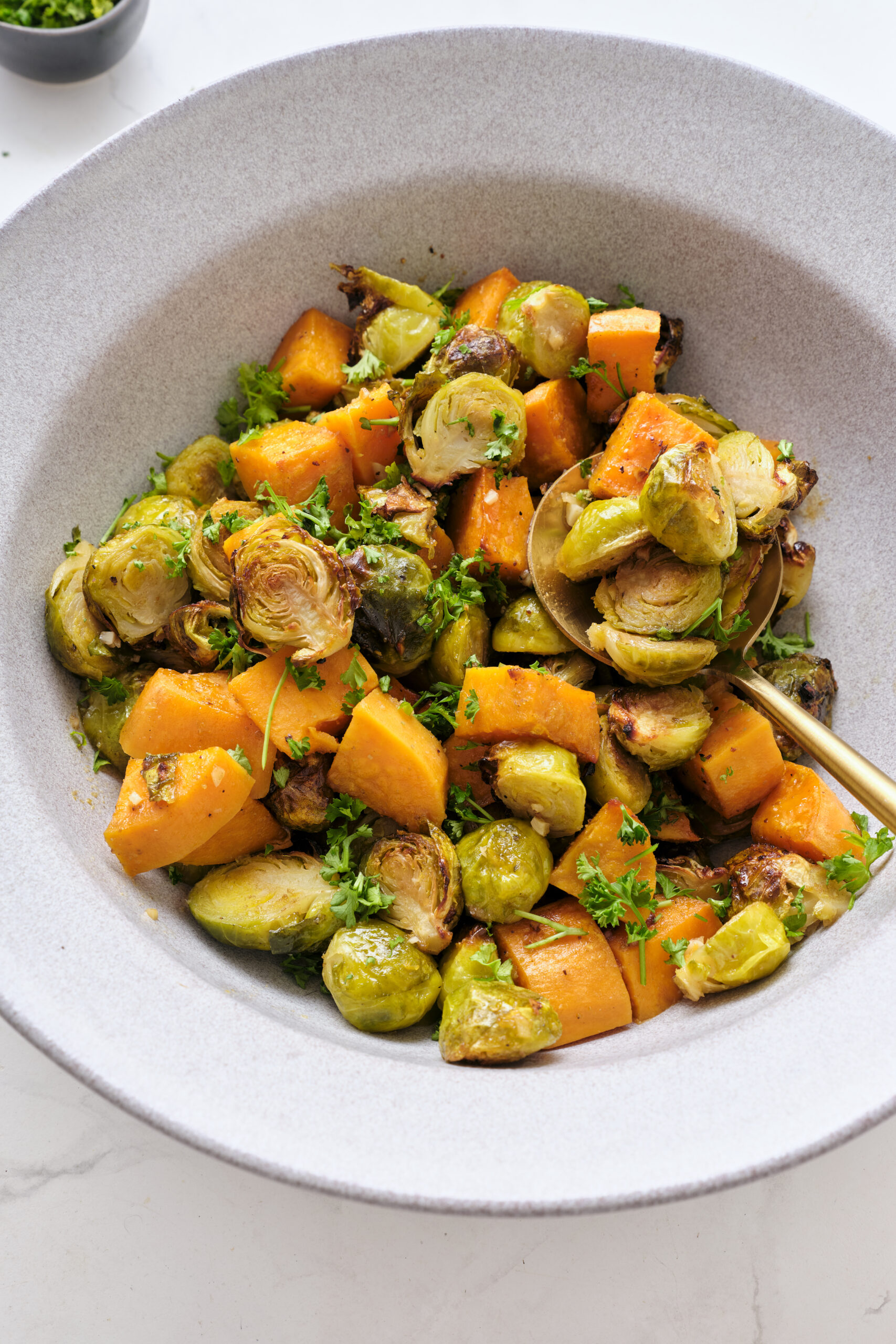 Roasted Brussels Sprouts and Sweet Potatoes - foodfaithfitness