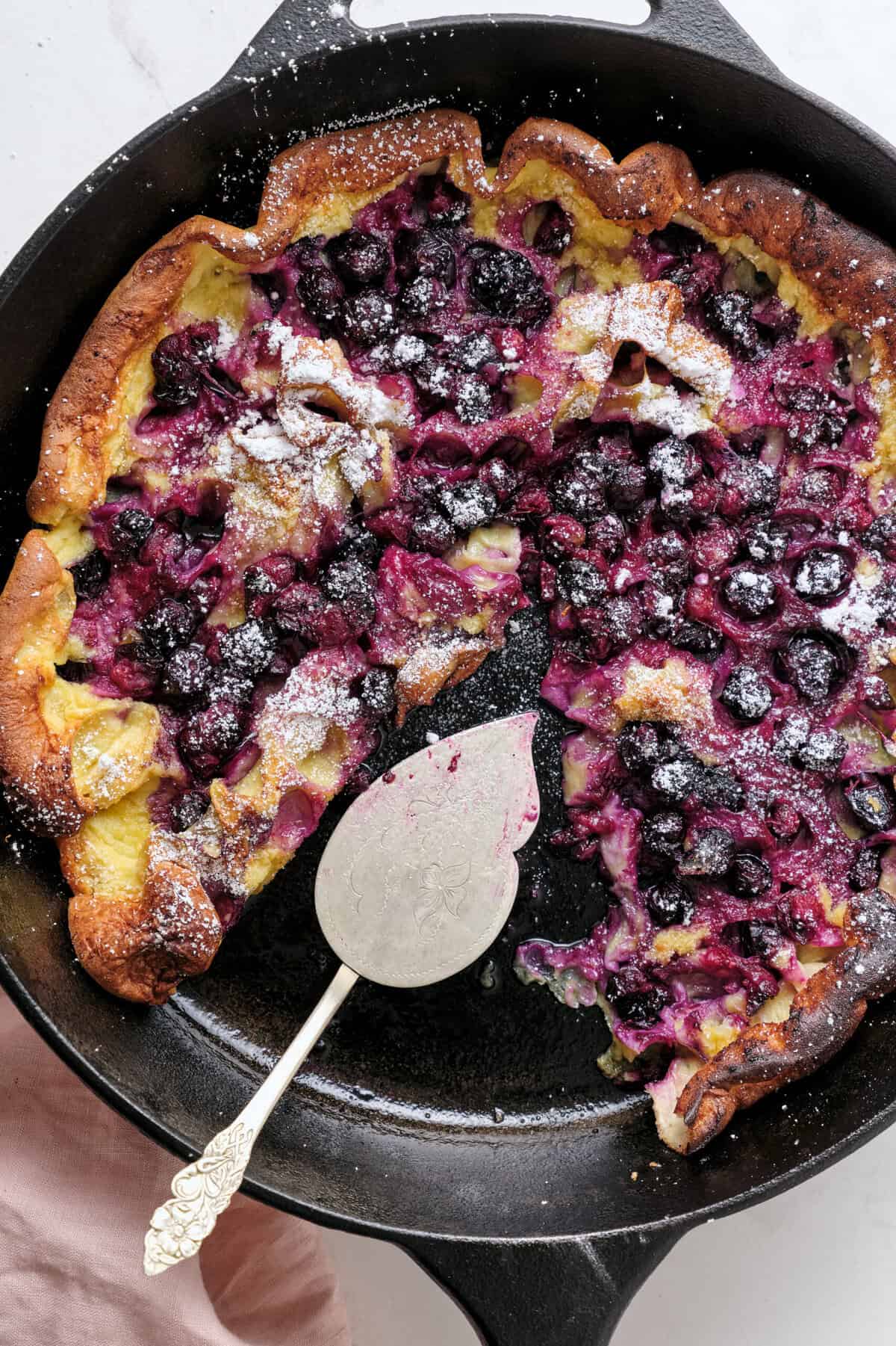 Blueberry Dutch Baby - foodfaithfitness