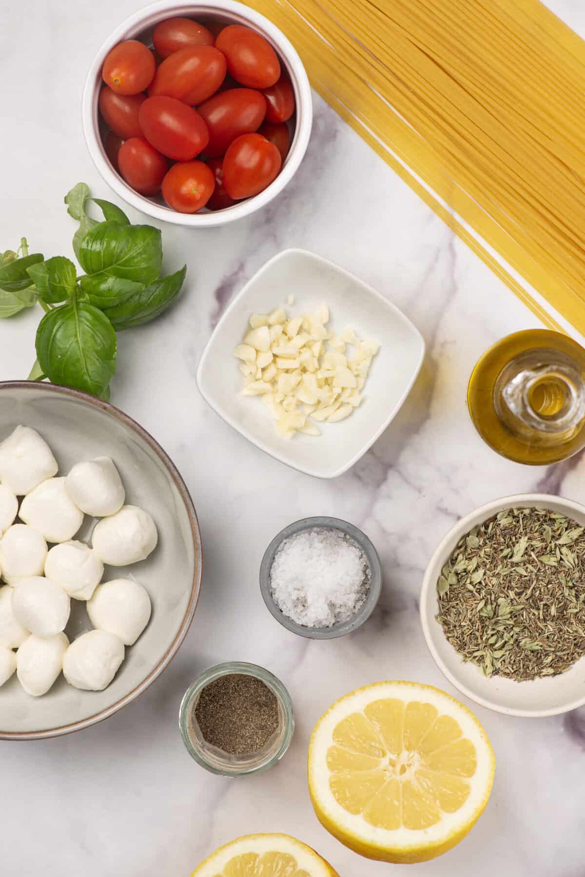 Caprese Pasta - foodfaithfitness