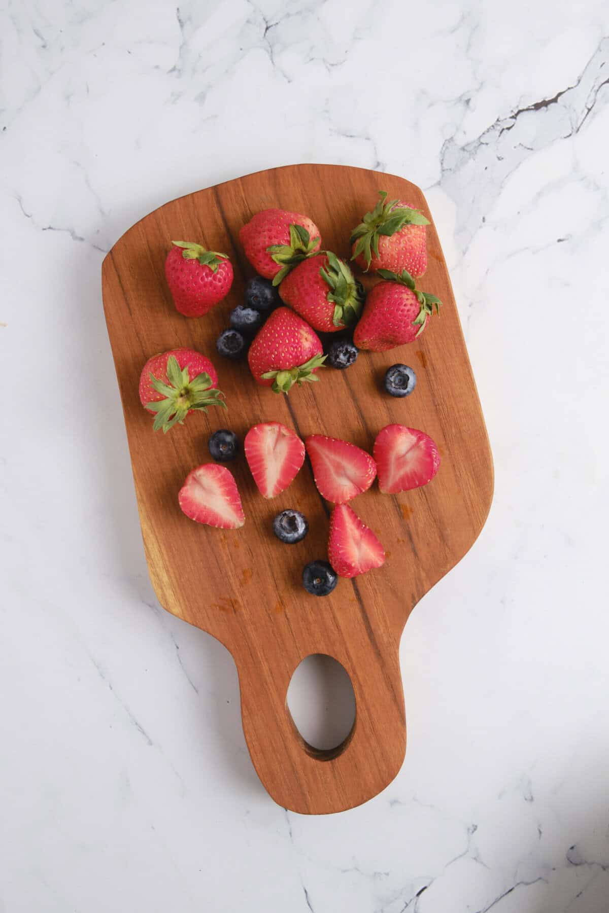 Fresh Fruit Bowl - foodfaithfitness