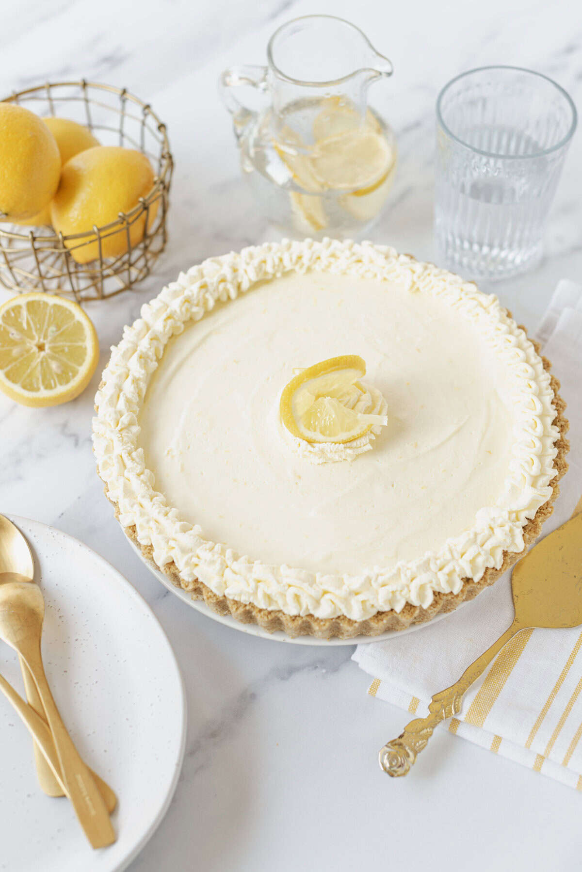 Lemon Icebox Pie - foodfaithfitness