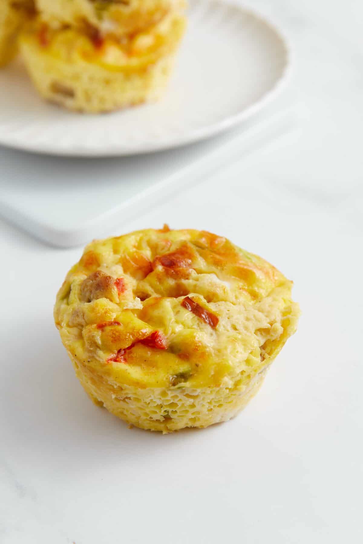 Muffin Tin Omelets - foodfaithfitness