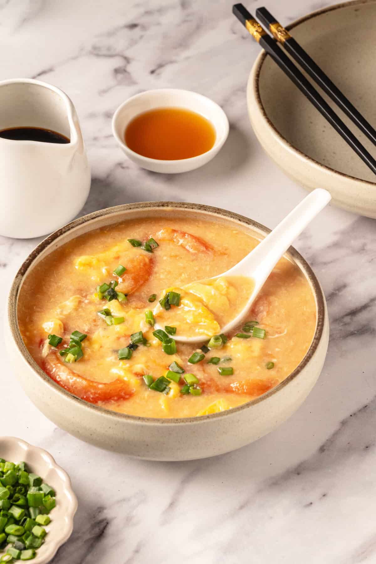 Tomato Egg Drop Soup - foodfaithfitness