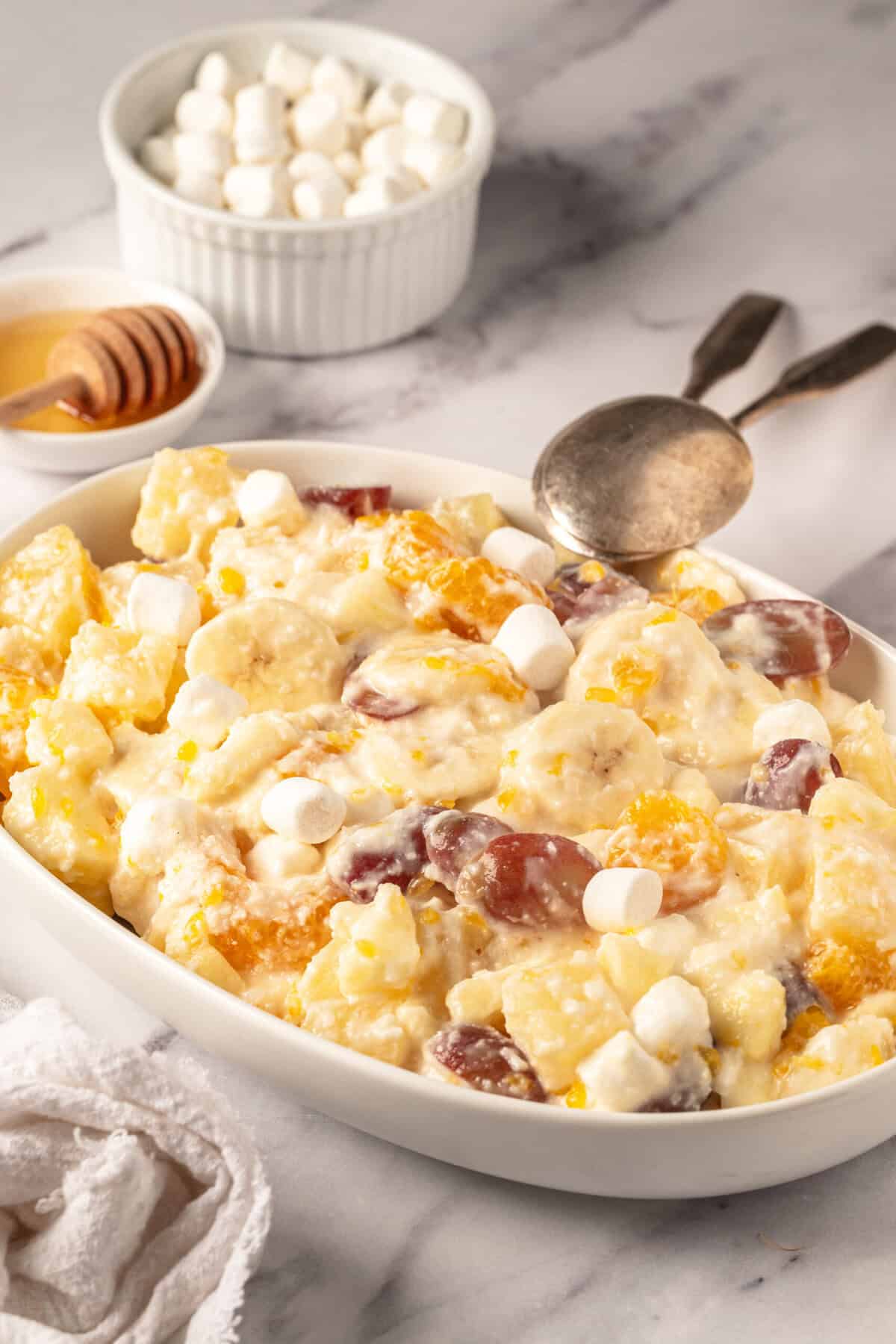 Creamy Fruit Salad - foodfaithfitness
