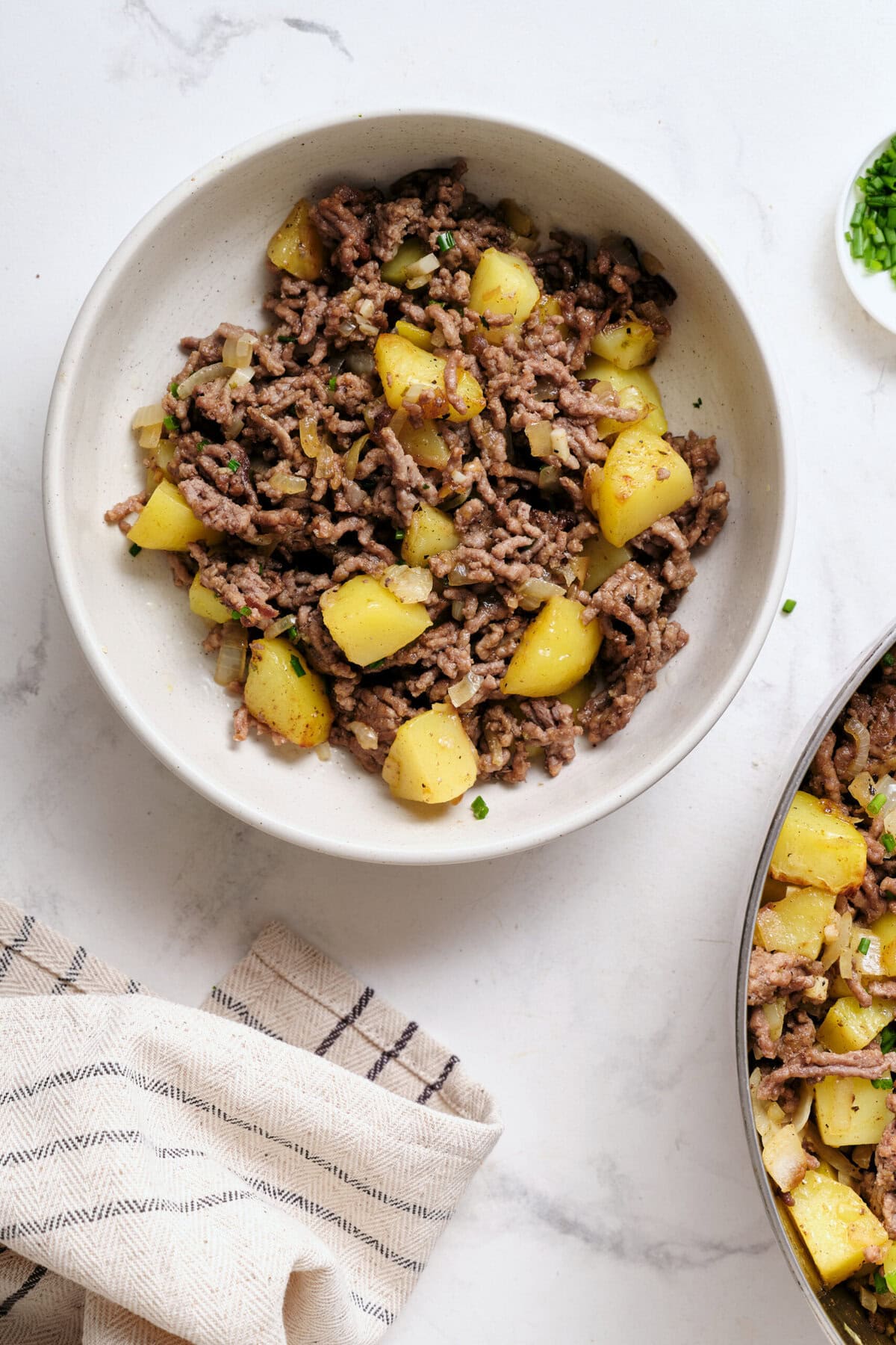Ground Beef and Potatoes - foodfaithfitness