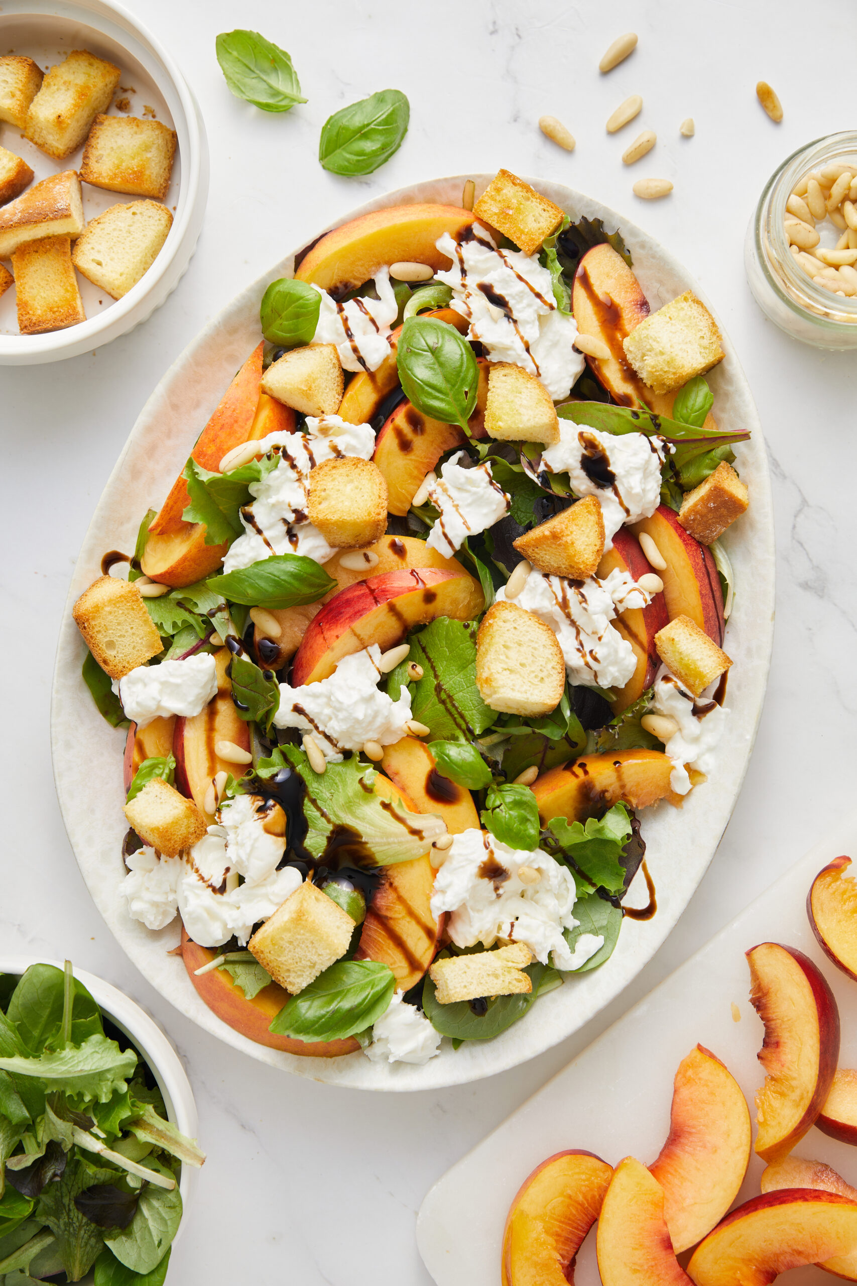 Peach Burrata Salad - foodfaithfitness