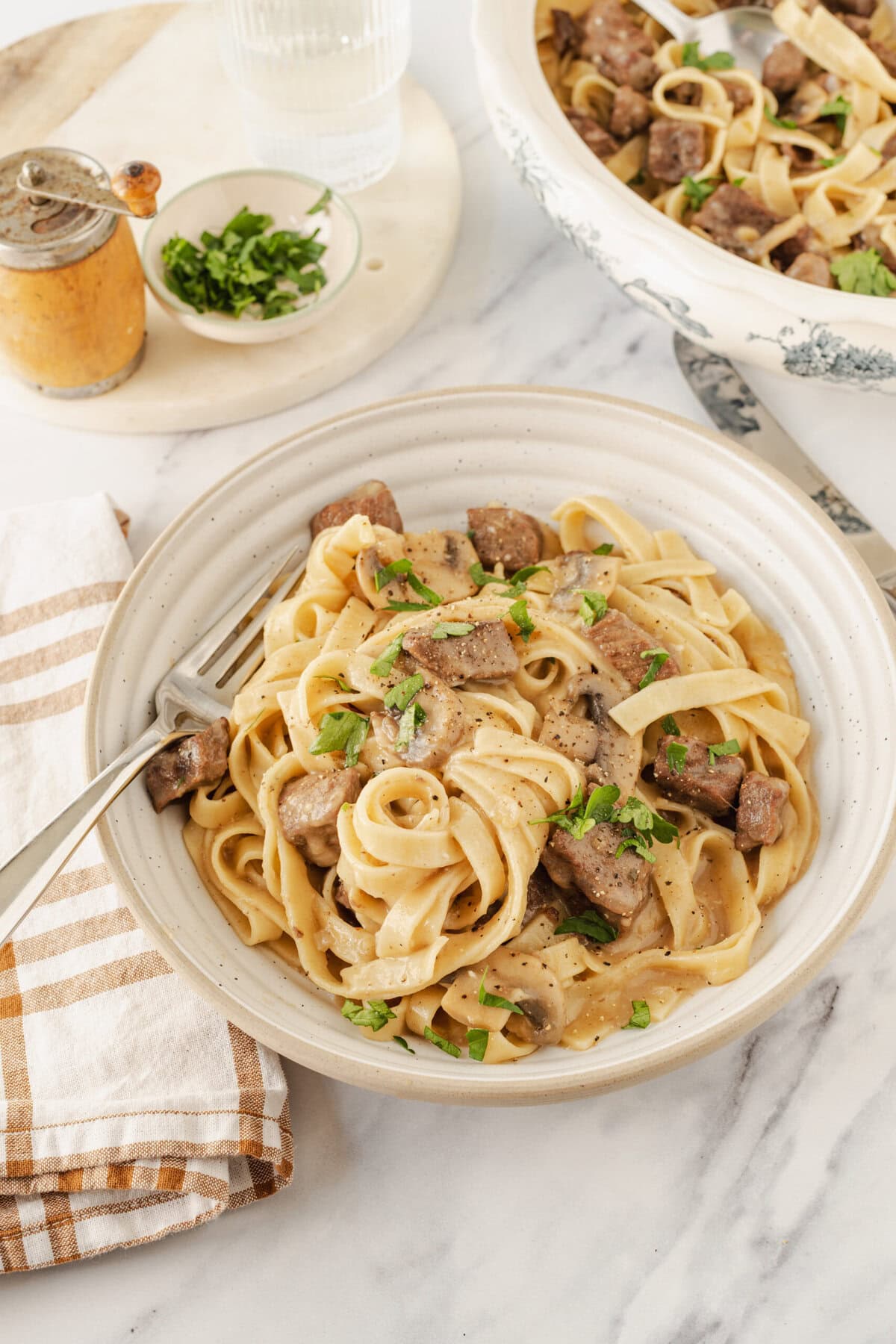 Instant Pot Beef Stroganoff - foodfaithfitness