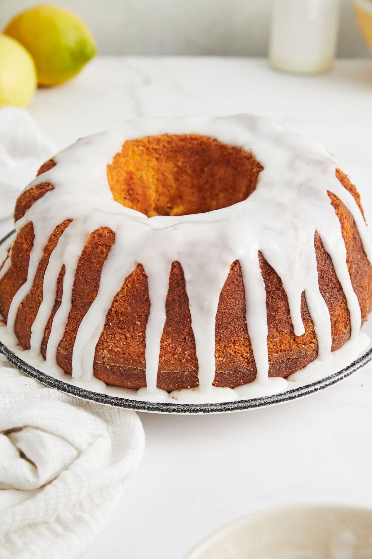 Lemon Bundt Cake With Cake Mix - foodfaithfitness