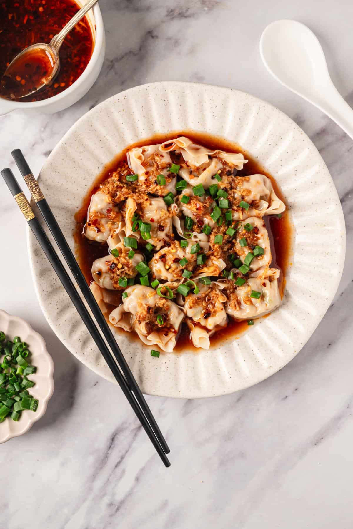 Spicy Wontons In Chili Oil - foodfaithfitness