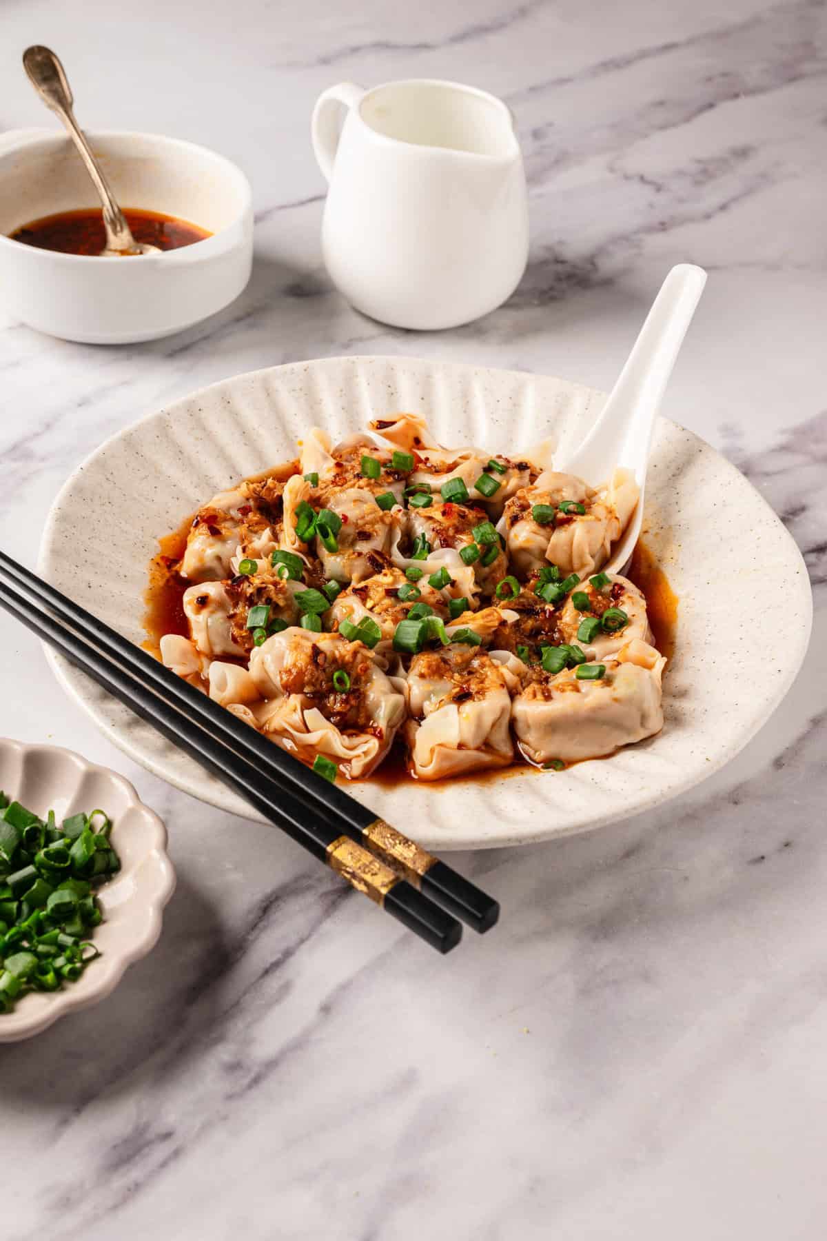 Spicy Wontons In Chili Oil - foodfaithfitness