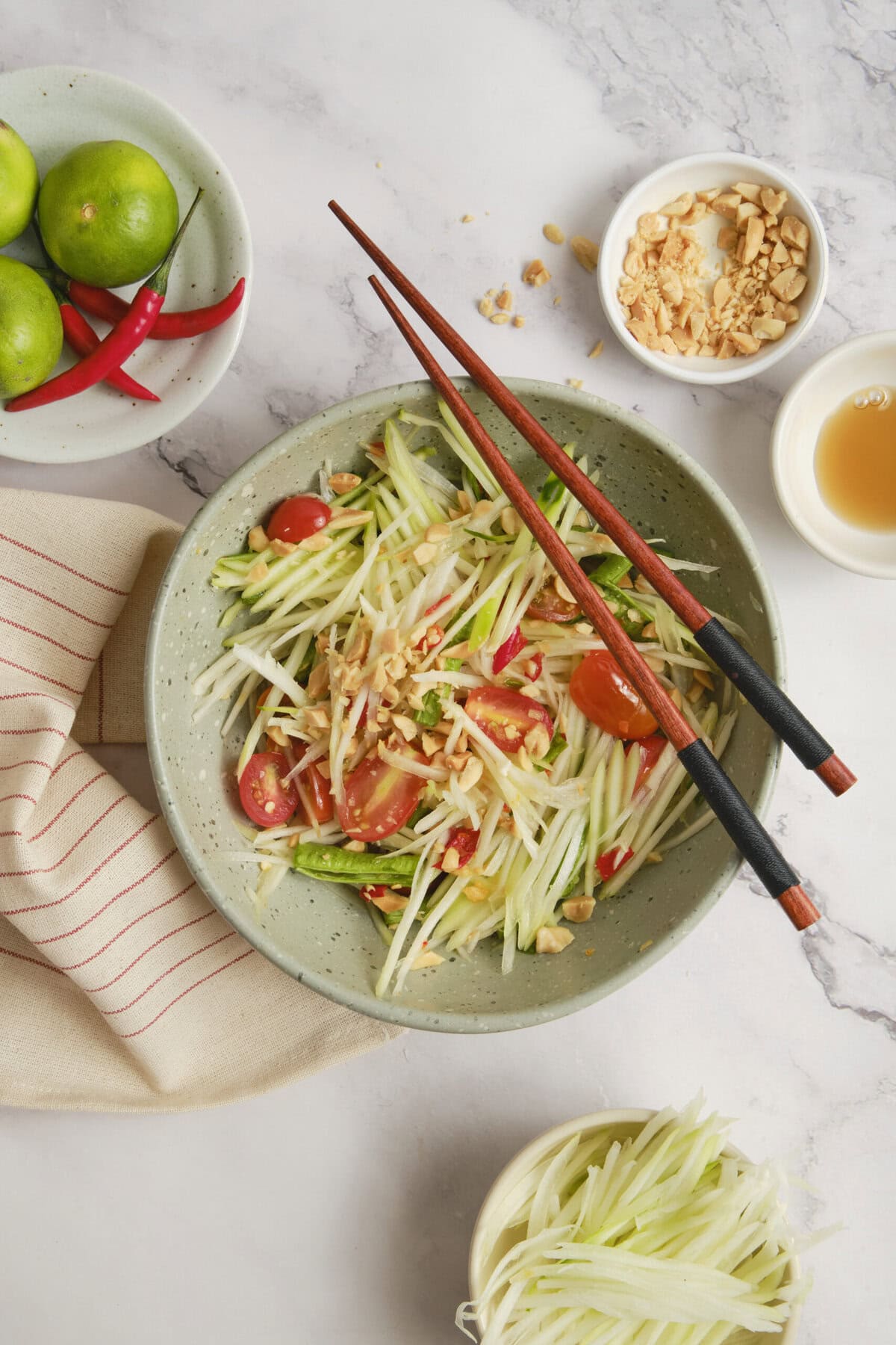 Thai papaya salad - foodfaithfittness
