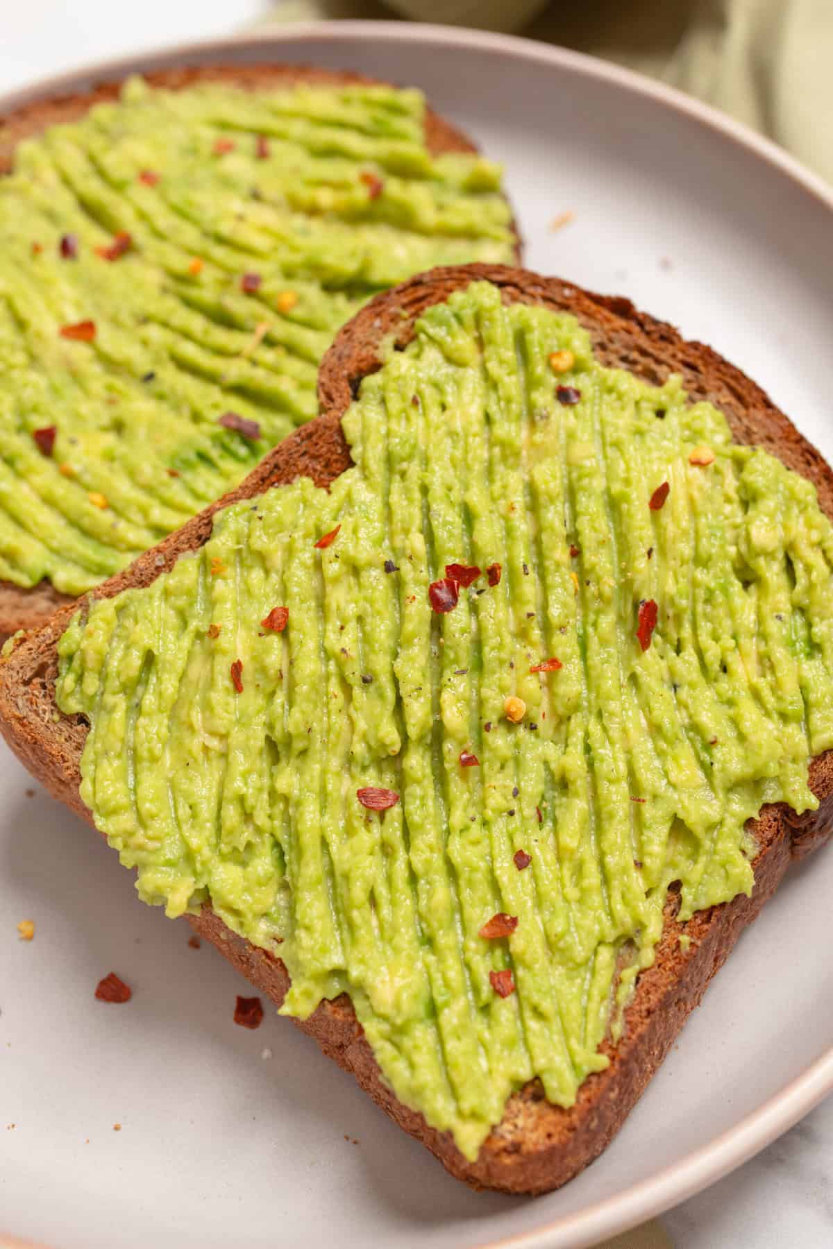 Vegan Avocado Toast - foodfaithfitness