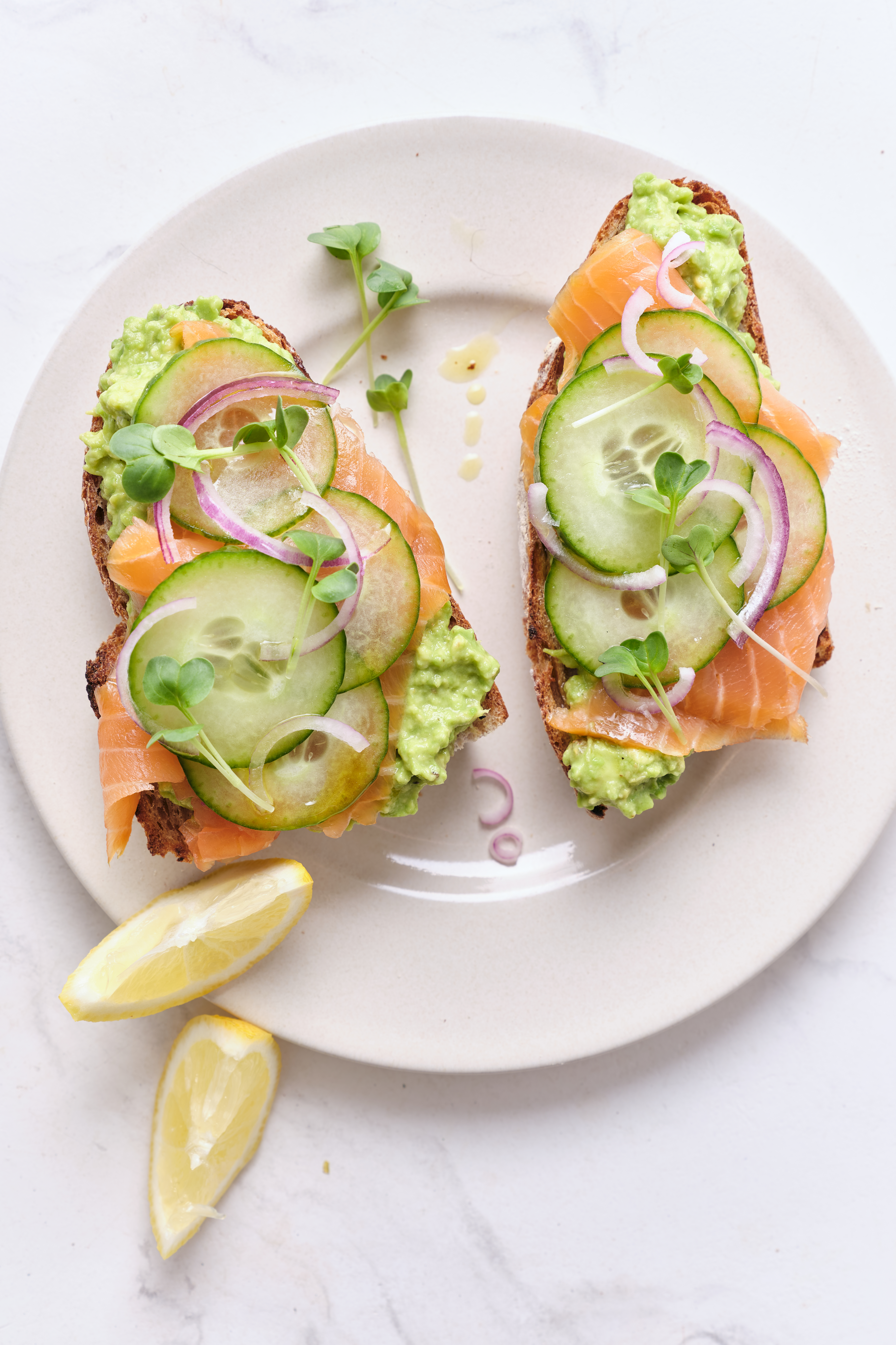 Smoked Salmon Avocado Toast - foodfaithfitness