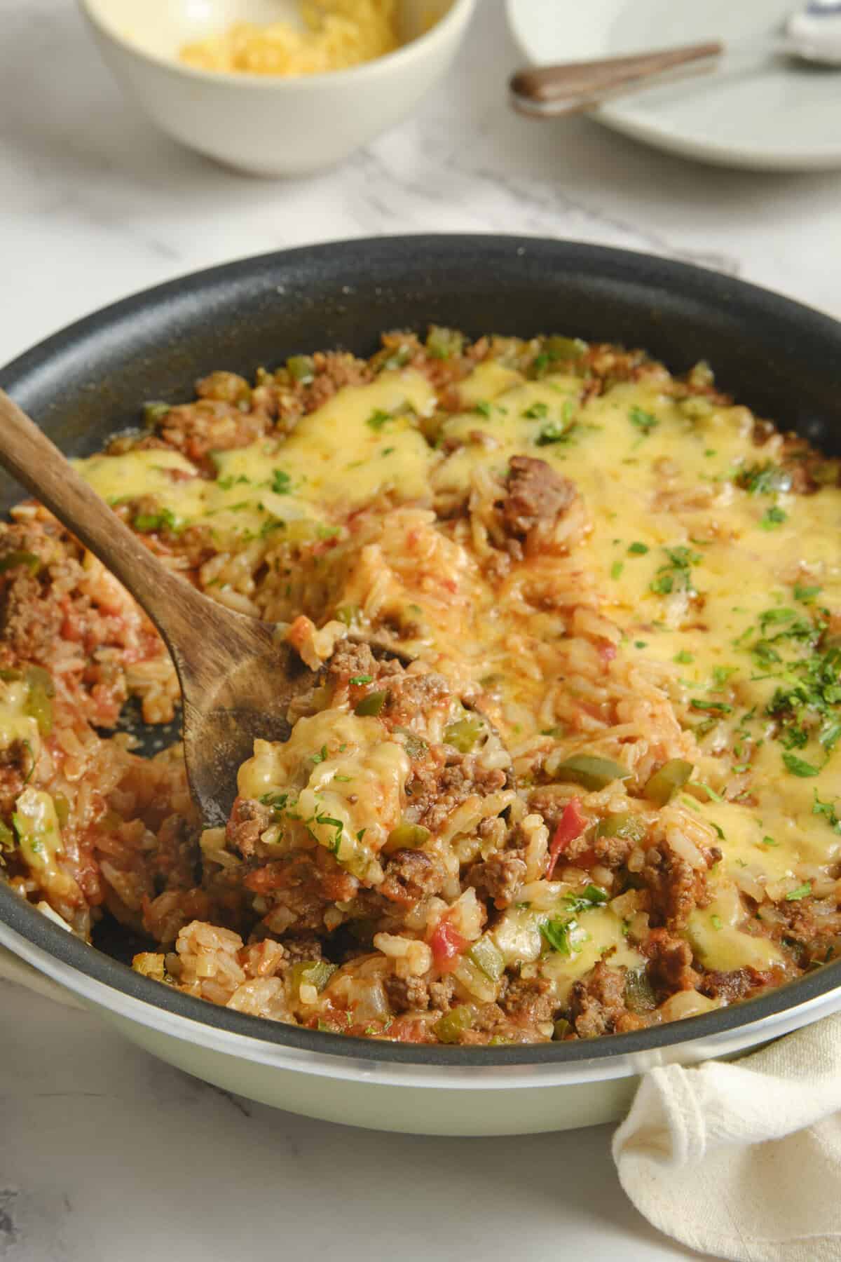 Ground Beef and Rice Skillet - foodfaithfitness