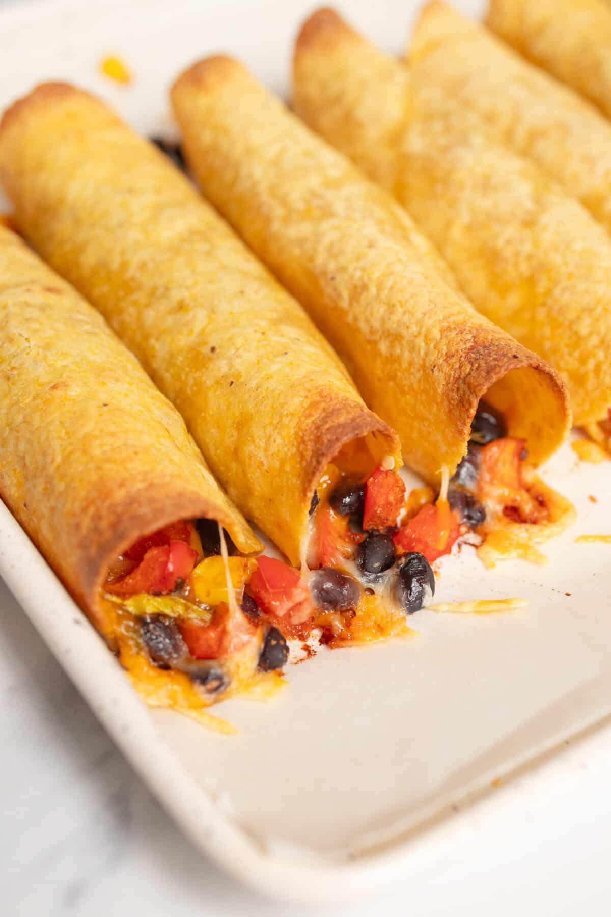 Vegetarian taquitos - foodfaithfittness