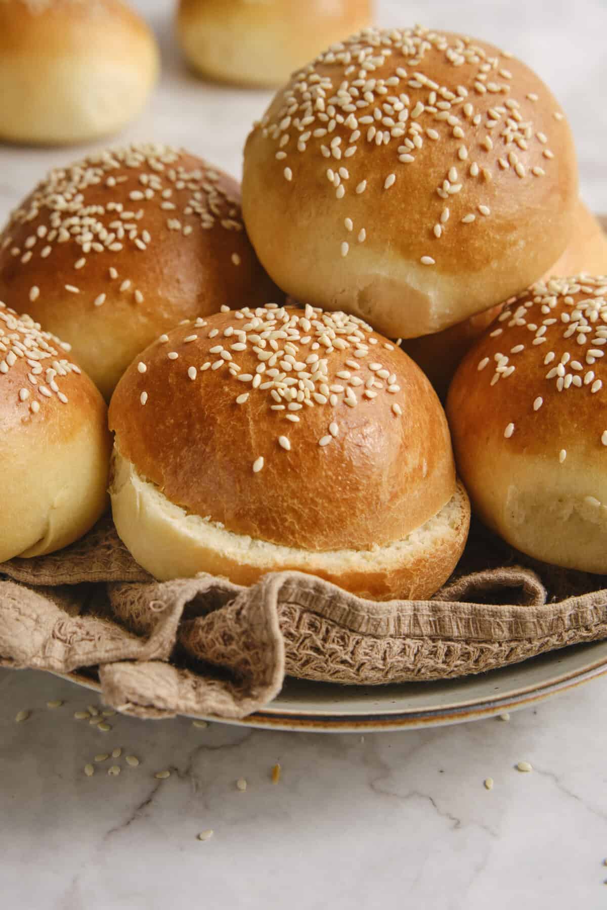 Hamburger Bun Recipe - foodfaithfitness